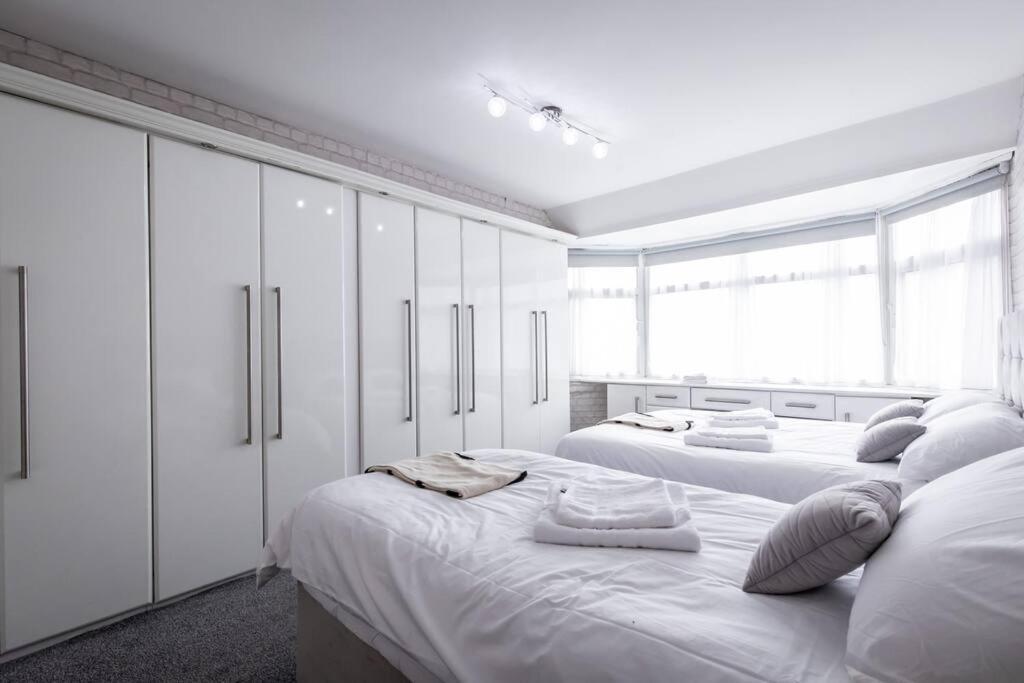 Windsor House 3 Bedrooms Sleeps 8 Mánchester Exterior foto