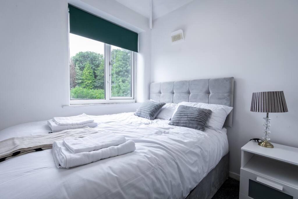 Windsor House 3 Bedrooms Sleeps 8 Mánchester Exterior foto