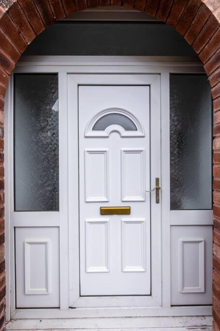 Windsor House 3 Bedrooms Sleeps 8 Mánchester Exterior foto